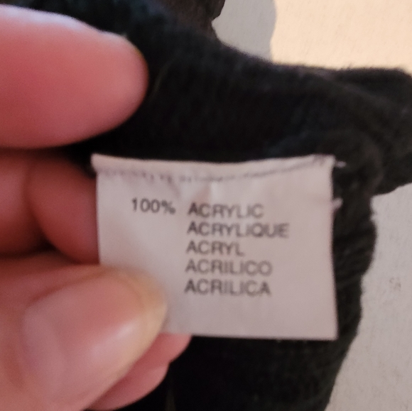 Southern Manner Mode mens sweater. Size medium. - Picture 5 of 6